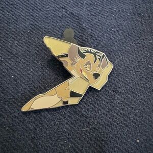 Had a duplicate of this pin. It’s is brand new with box.